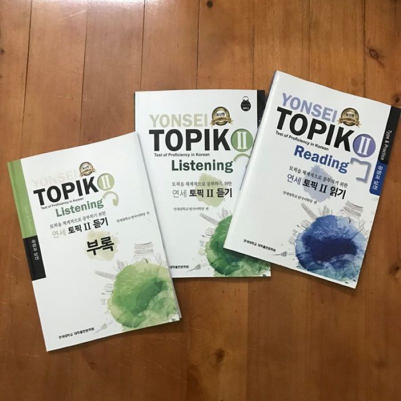 Sách luyện thi TOPIK